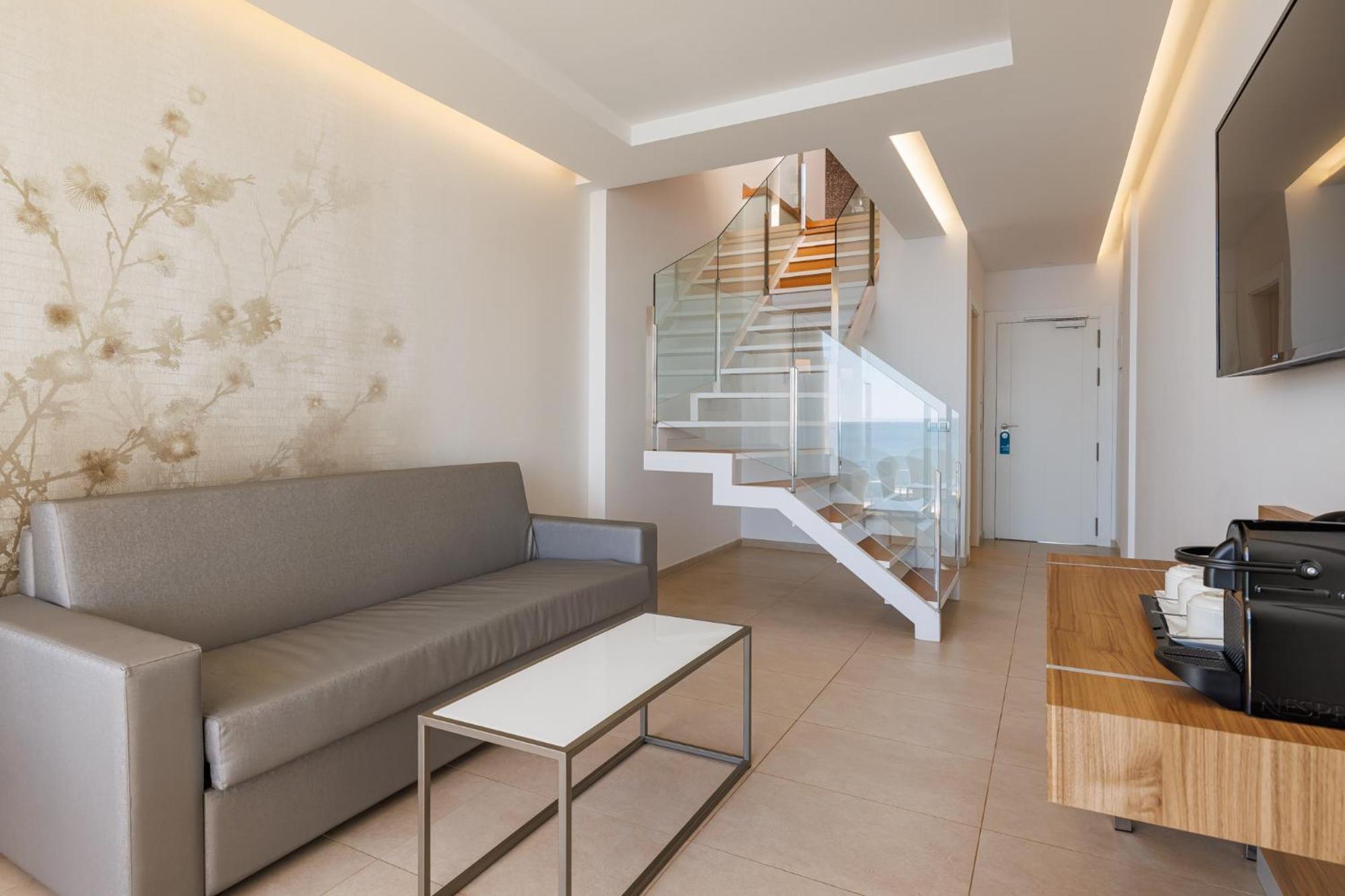 Hotel Torre Del Mar - Ibiza Playa d'en Bossa Kültér fotó