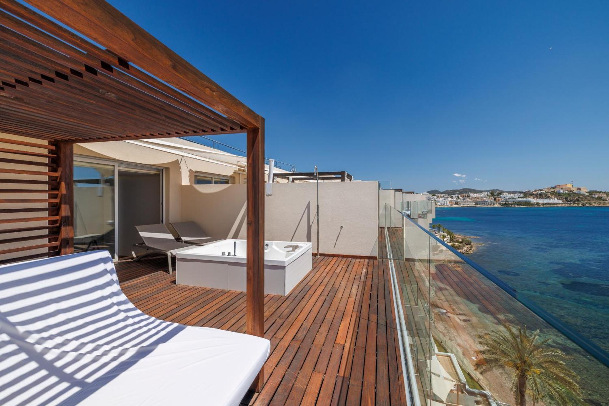 Hotel Torre Del Mar - Ibiza Playa d'en Bossa Kültér fotó